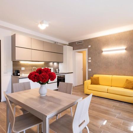 West Milan - Modern And Comfortable Apartment Exterior photo